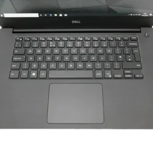 dell-preicsion-5530-i7-nvidia-p1000-silver-keyboard