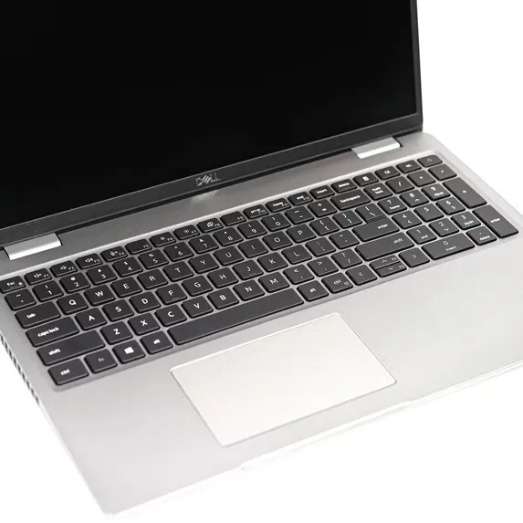 Dell-Latitude-5520-15-6-Laptop-core-i7-keyboard
