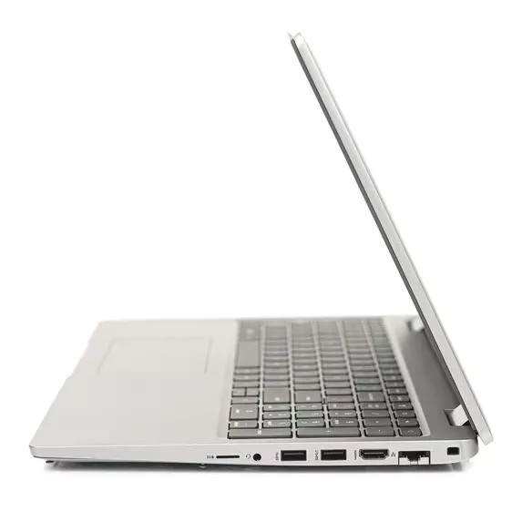 Dell-Latitude-5520-15-6-Laptop-core-i7-ports